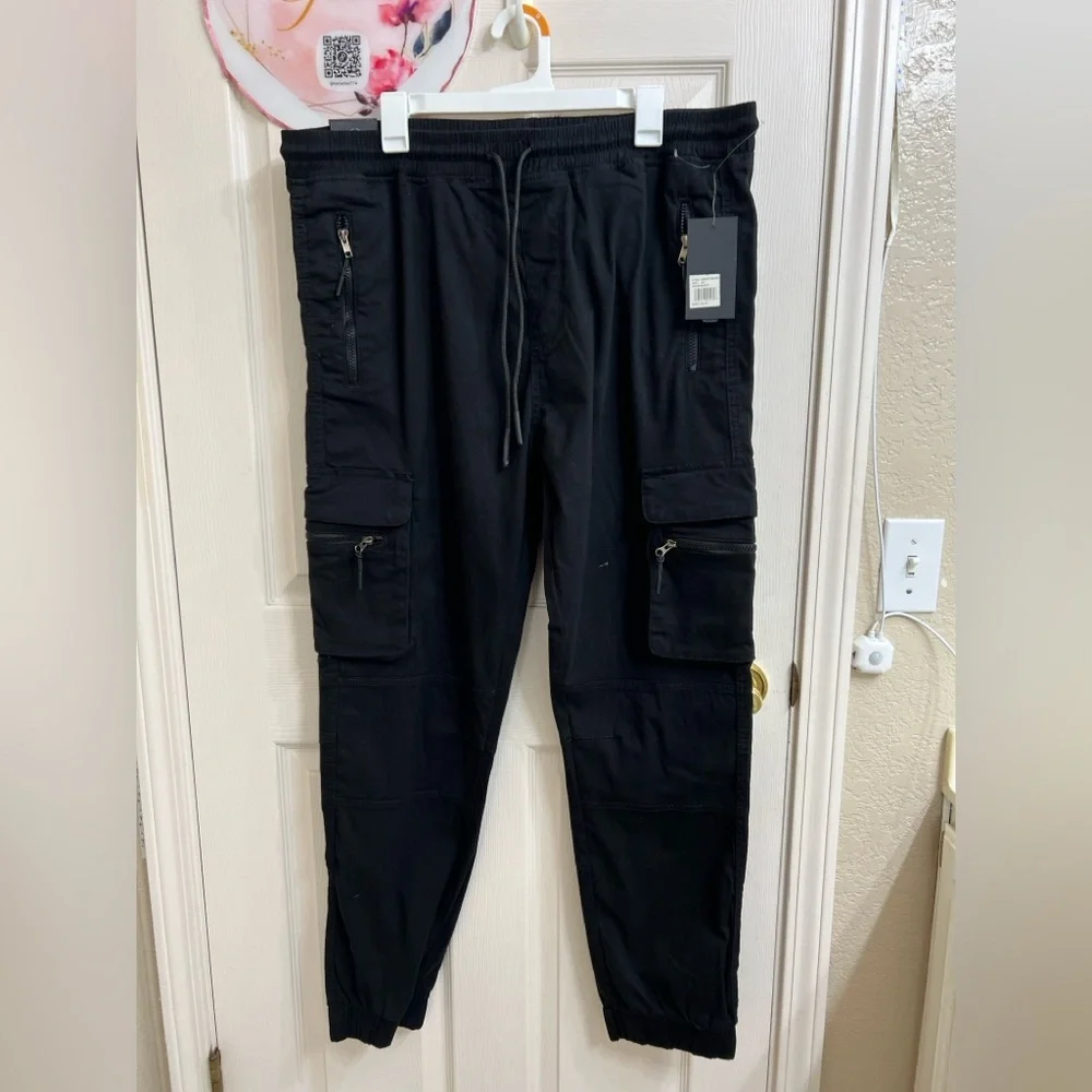 Men's Black Cargo Pants